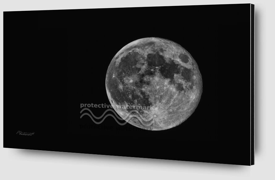 Lunar Beauty from Mayanoff Photography Zoom Alu Dibond Image