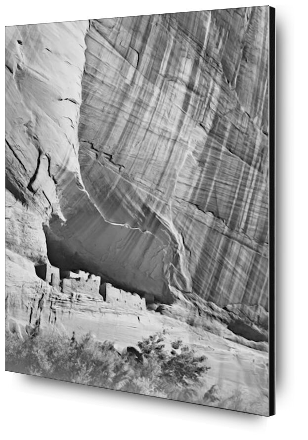 Vue depuis la vallée de la rivière "Canyon De Chelly" National Monument Arizona - Ansel Adams de AUX BEAUX-ARTS, Prodi Art, ANSEL ADAMS, vallée, noir &amp; blanc, montagnes, falaise