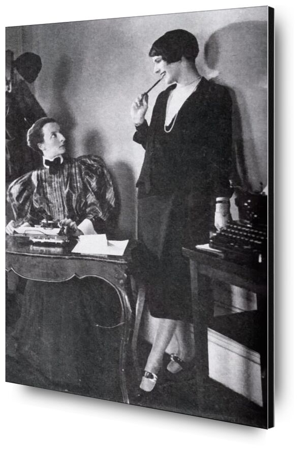Lois Long at her New Yorker office - Edward Steichen 1921 from Fine Art, Prodi Art, woman, dress, black-and-white, edward steichen, desk, job, secretary