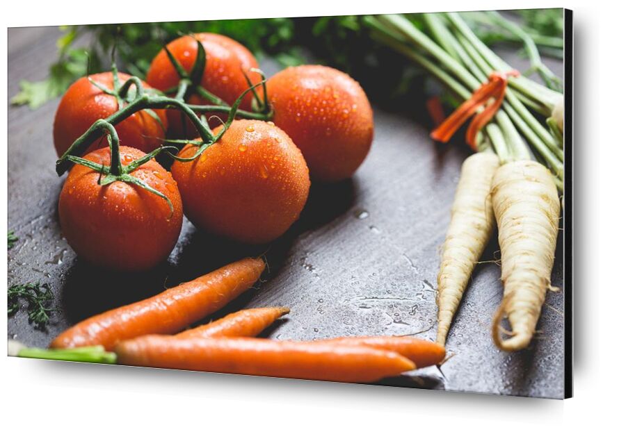 Nos légumes de Pierre Gaultier, Prodi Art, en bois, eau, des légumes, tomates, un radis, nutrition, Ingrédients, en bonne santé, santé, fruit, nourriture, concentrer, gouttes, gouttelettes, cuisine, gros plan, carottes, brouiller, agriculture