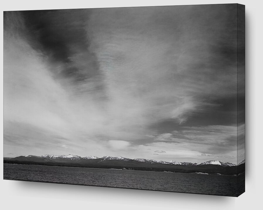 Wider Strip Of Mountains "Yellowstone Lake" - Ansel Adams von Bildende Kunst Zoom Alu Dibond Image