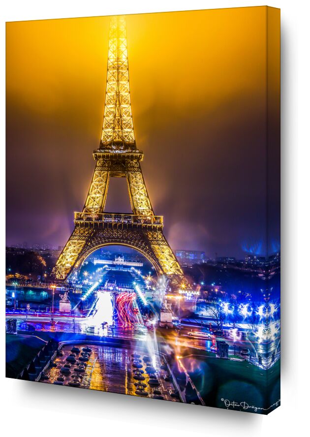 Tour Eiffel après la pluie. de Octav Dragan, Prodi Art, lumières, nuit, tour Eiffel, brouillard, Tour Eiffel, paris, la vielle dame