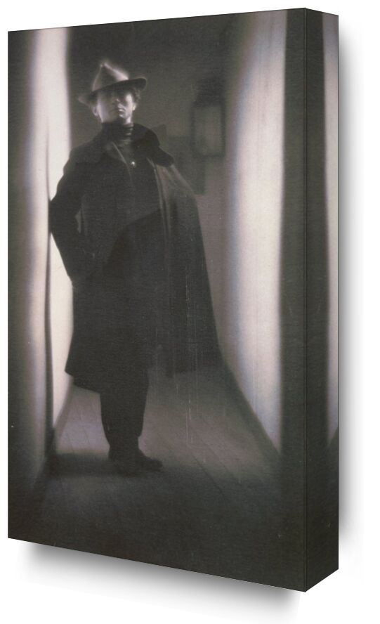 Edward Steichen by Fred Holland Day - 1901 from Fine Art, Prodi Art, black-and-white, House, hat, photo, edward steichen, corridor, apartment, old photo