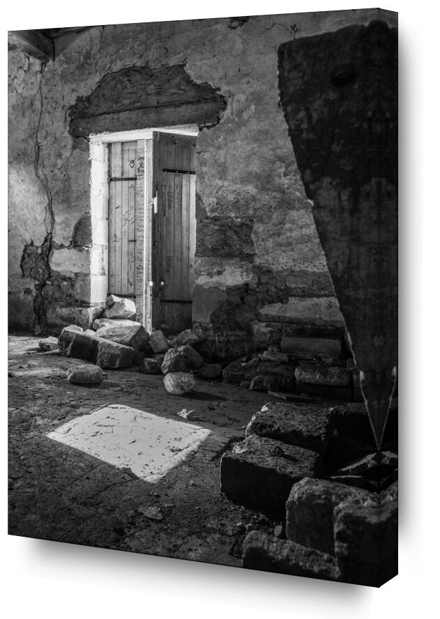 Ombre et lumière de Adrien Guionie, Prodi Art, lieu abandonné, porte, ombre et lumière, Urbex