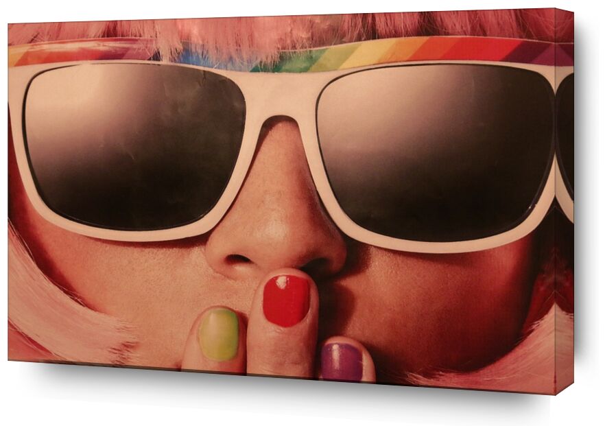 Carnaval rétro de Pierre Gaultier, Prodi Art, des lunettes de soleil, rétro, vernis à ongles, femme, 70s, maquette, mode, fille, visage, Dame, élégant, femelle, style, couleurs