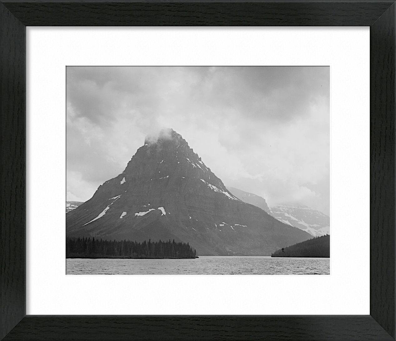 High Lone Mountain Peak Lake In Foreground - Ansel Adams desde Bellas artes, Prodi Art, ANSEL ADAMS, montañas, invierno, nieve, blanco y negro