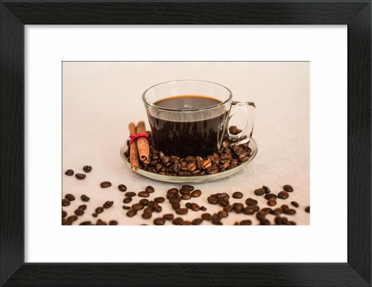 Une tasse et ses grains de Pierre Gaultier, Prodi Art, boisson, Coupe, grains de café, café, caféine