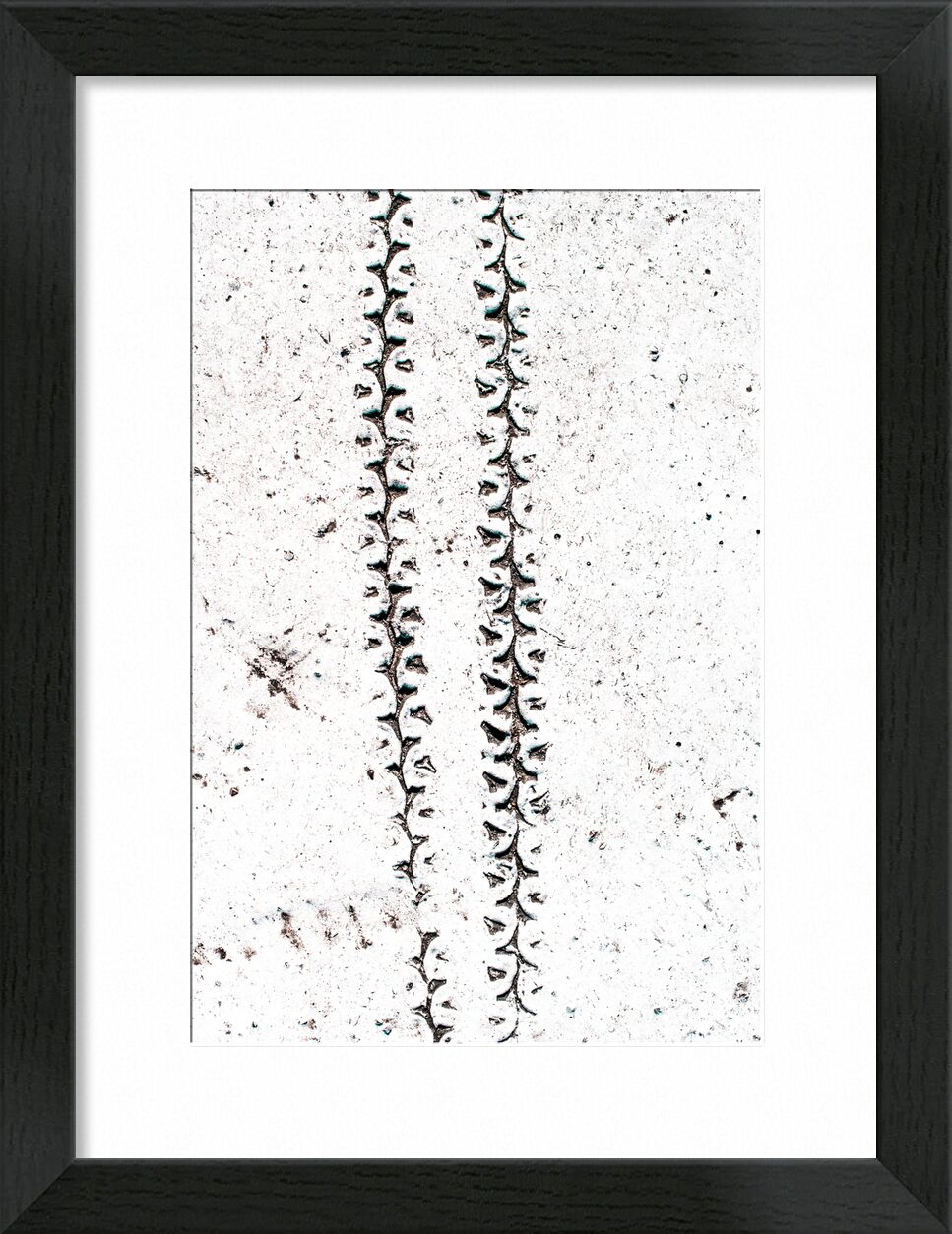Empreintes de Marie Guibouin, Prodi Art, pneu, traces, empreintes, blanc, noir, marie guibouin
