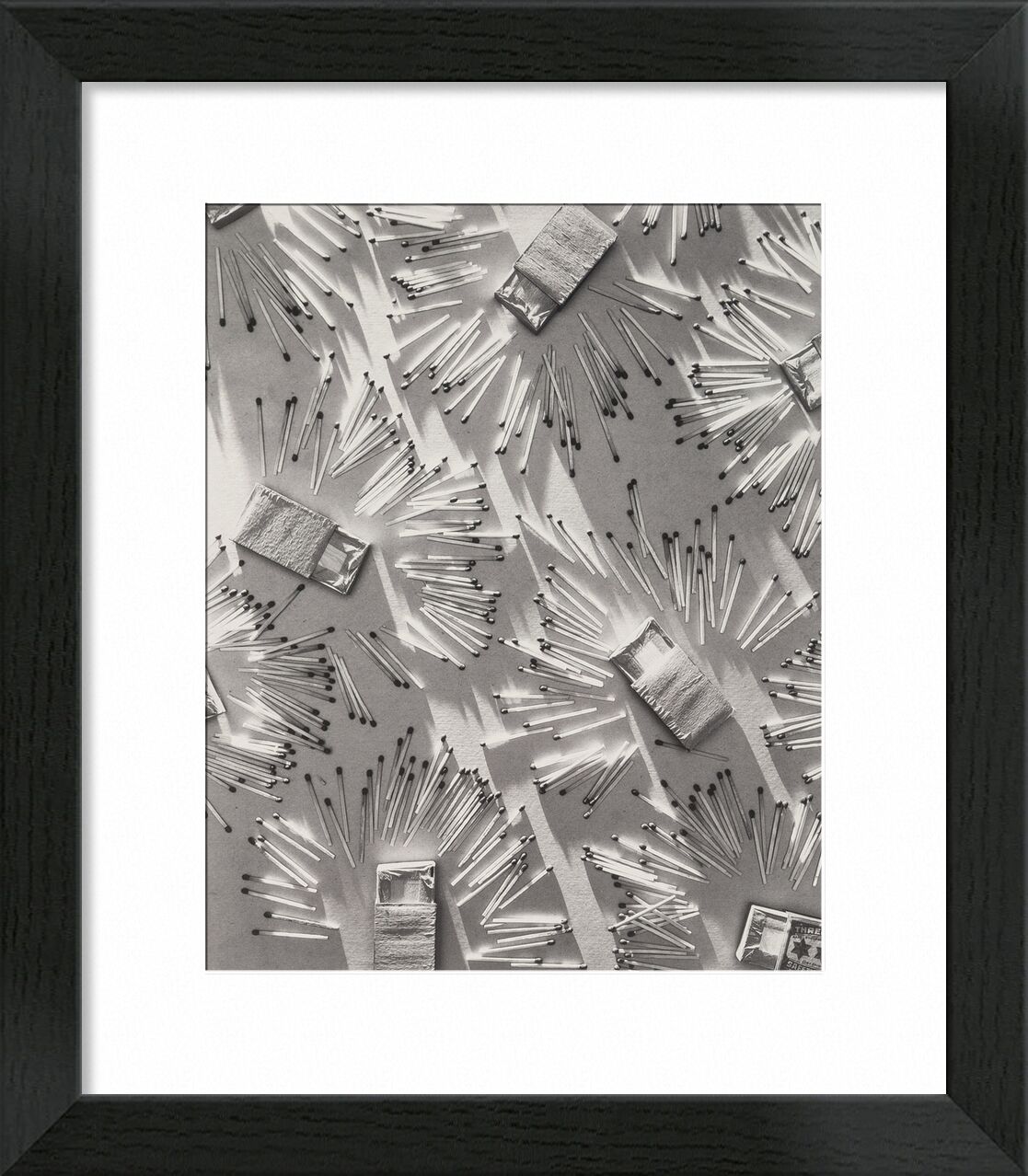 Juxtaposition - Edward Steichen von Bildende Kunst, Prodi Art, edward steichen, Steichen, Schwarz und weiß, Streichhölzer, Zigaretten, Tabakladen
