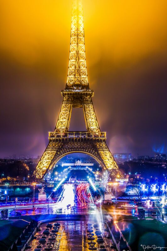 Tour Eiffel après la pluie. de Octav Dragan Decor Image