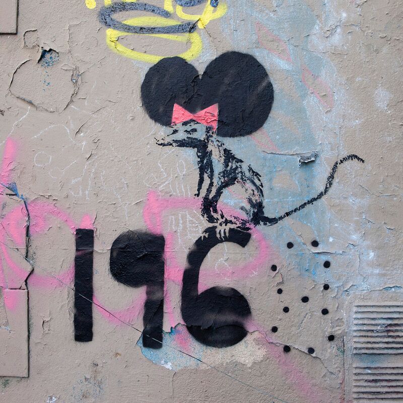 Mai 1968, Die Ratte - Banksy von Bildende Kunst Decor Image